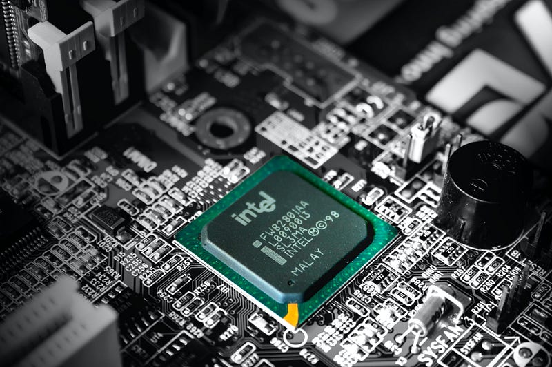 Exploring Intel CPU Features